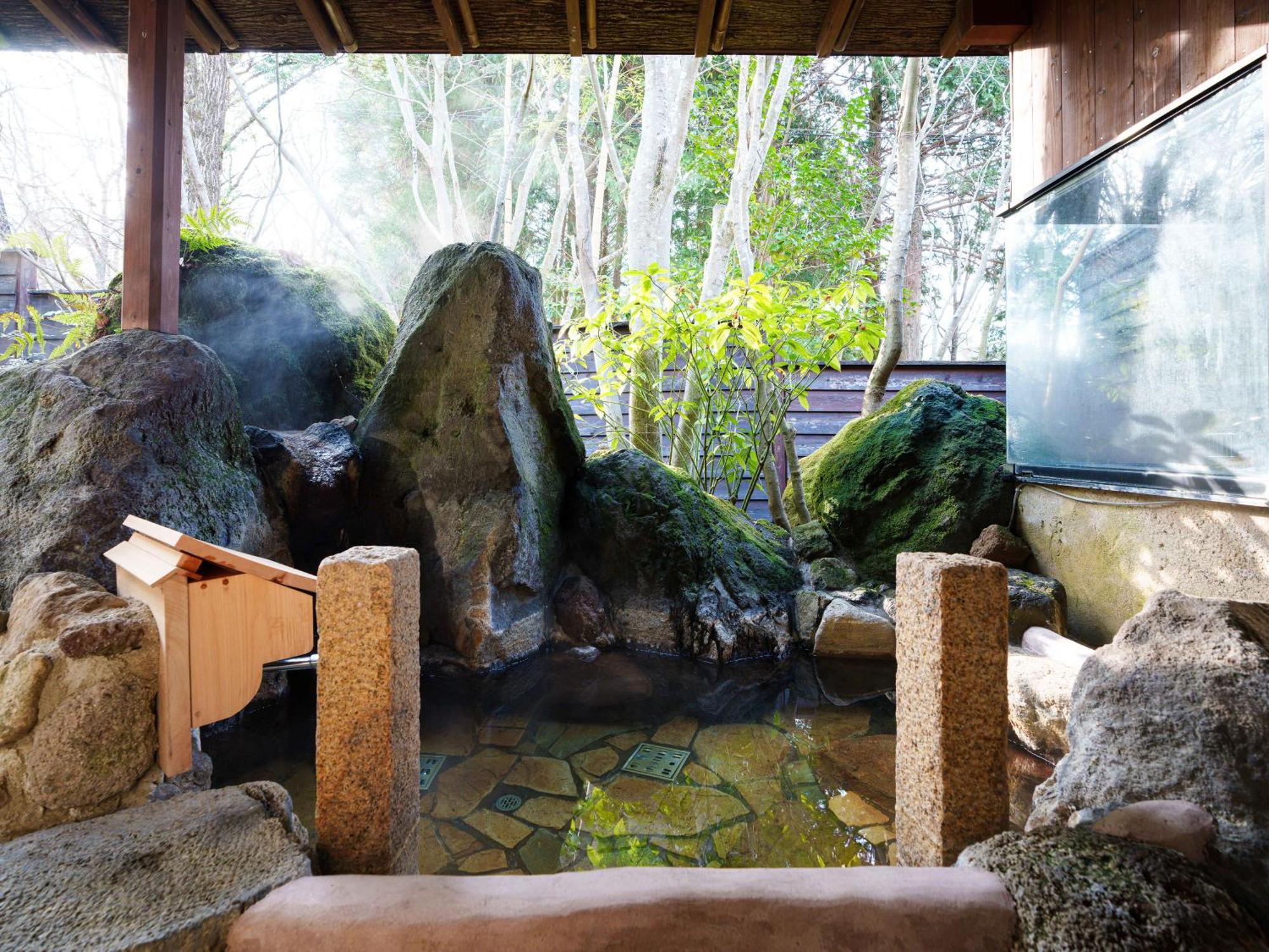 Yufuin Rakuyu Hotel Luaran gambar